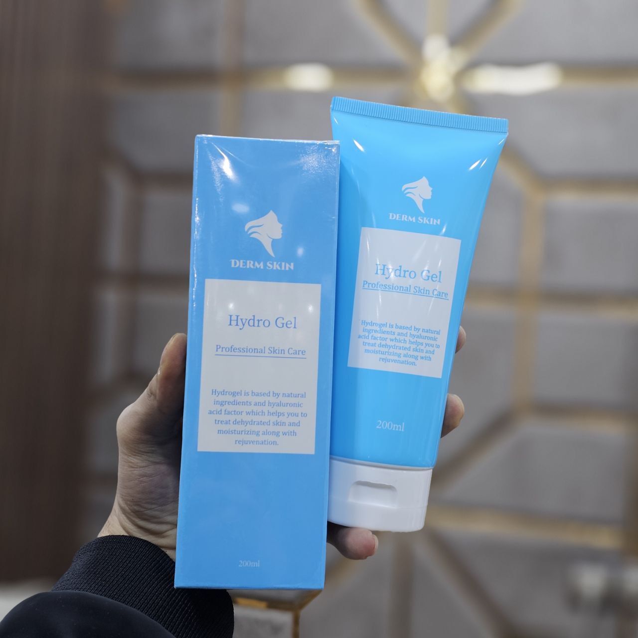 ژل هیدرودرمی آبرسان پوست برند درم اسکین Derm Skin حجم 200 میلی لیتر
