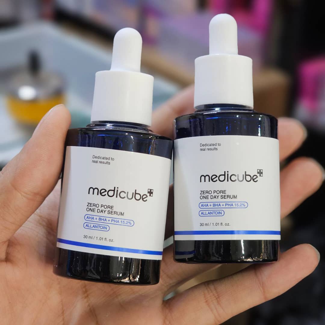 پک دوتایی سرم یک روزه ضد منافذ باز پوست زیرو مدی کیوب حجم 30 + 30 میلی لیتر